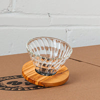 HARIO - DRIPPER V60 - 02 en verre et bois d'olive