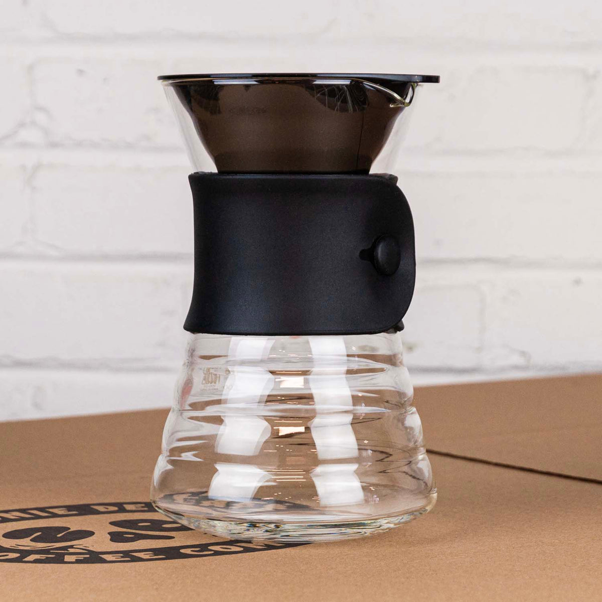 Hario - V60 DRIP + DECANTEUR (700ML) - Zab Café
